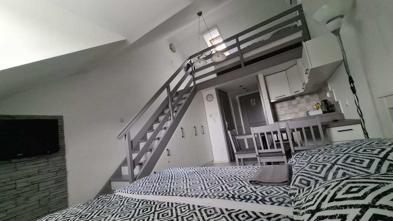 Gyulai-Fuerdo-Apartman Ii. 외부 사진