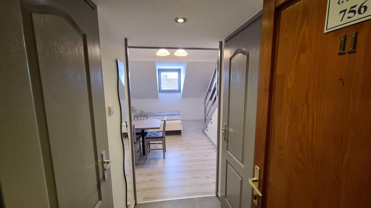Gyulai-Fuerdo-Apartman Ii. 외부 사진