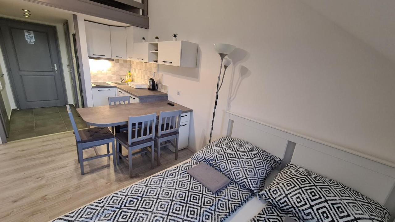 Gyulai-Fuerdo-Apartman Ii. 외부 사진